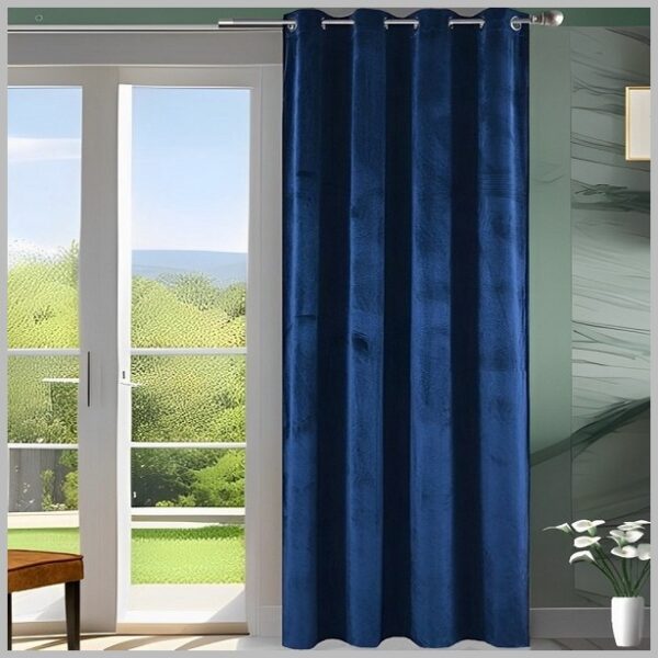 Blauw verduisterend fluwelen gordijn 150x250 cm met metalen ringen, zachte velours afwerking