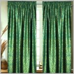 Groen fluwelen verduisterend gordijn 140x250 cm met bloemmotief, kant-en-klaar geleverd met haken en tunnel