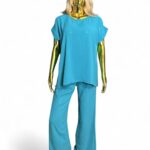 Blauwe dames tweedelige set – comfortabele lounge outfit met top en broek van GlowThuis